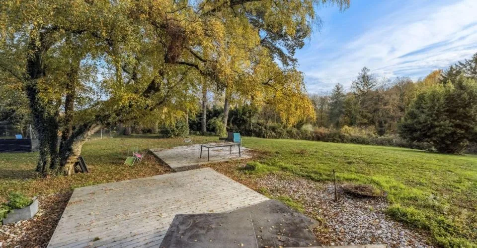 Proprietà di carattere ristrutturata elegantemente in un contesto esclusivo – foto 12 di 25