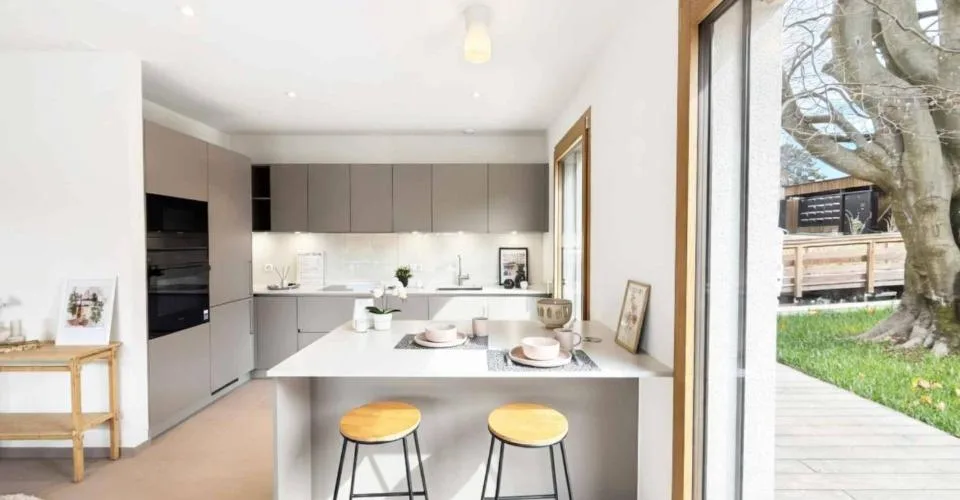 Maison de ville dans un parc arboré et privé – Foto 4 von 15