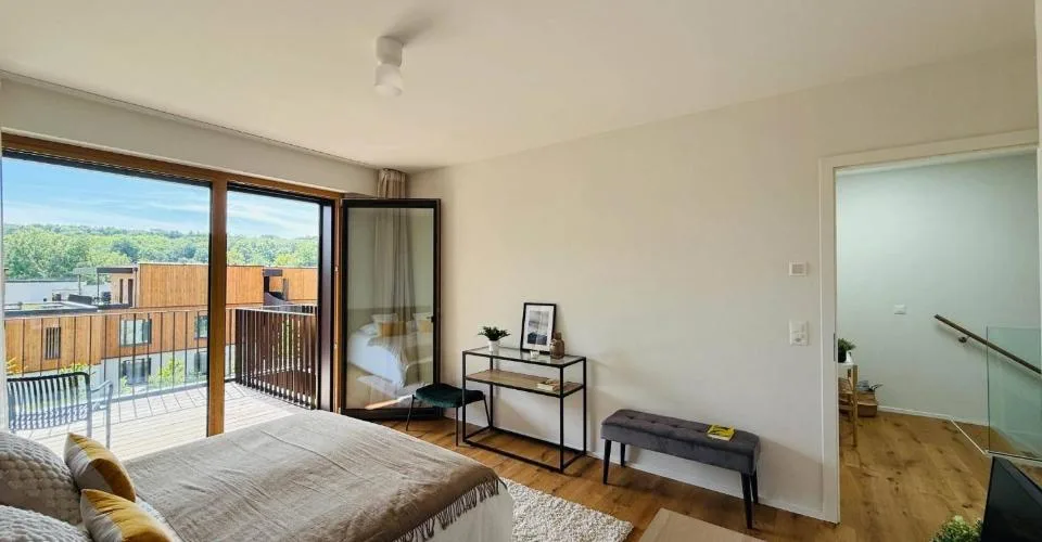 Maison de ville dans un parc arboré et privé – Foto 6 von 15