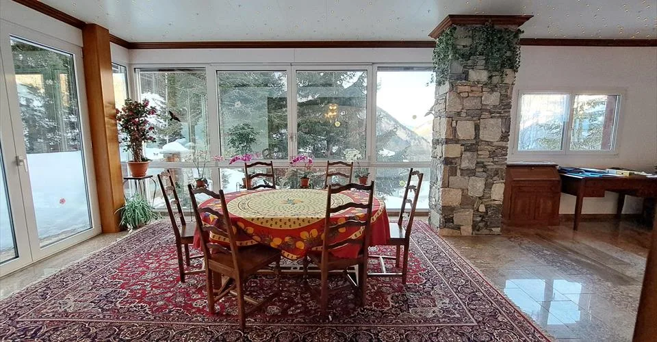 Magnifique Chalet de 430 m² avec Wellness à Loèche-les-Bains – foto 7 di 25