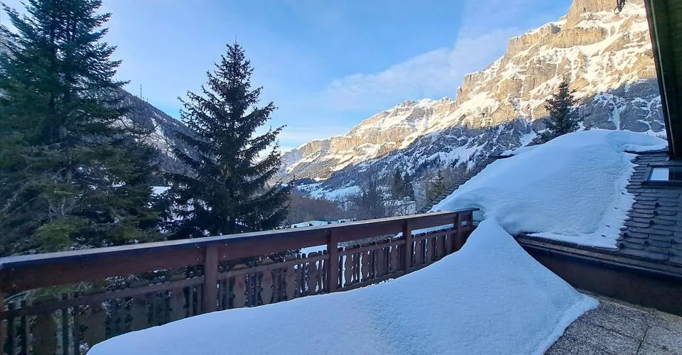 Magnifique Chalet de 430 m² avec Wellness à Loèche-les-Bains – foto 12 di 25