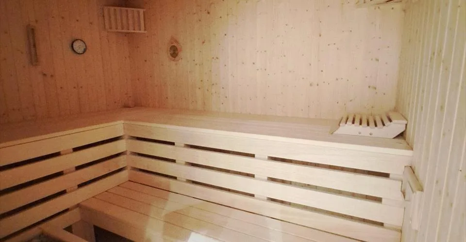 Magnifique Chalet de 430 m² avec Wellness à Loèche-les-Bains – foto 4 di 25