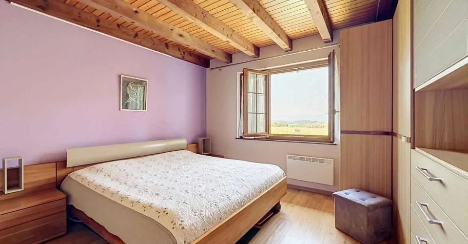 Grande maison individuelle dans son écrin de verdure – foto 6 di 25