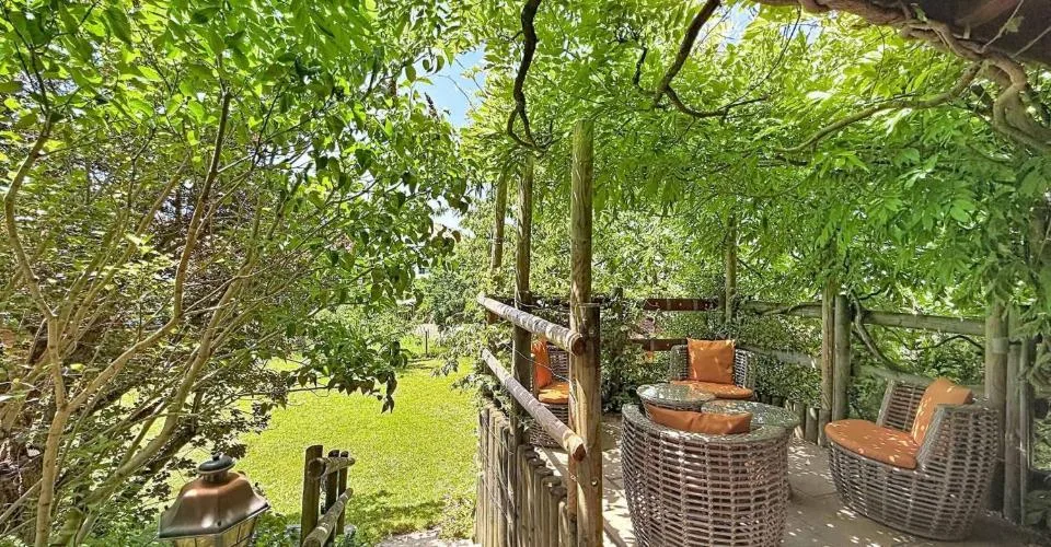 Grande maison individuelle dans son écrin de verdure – foto 11 di 25