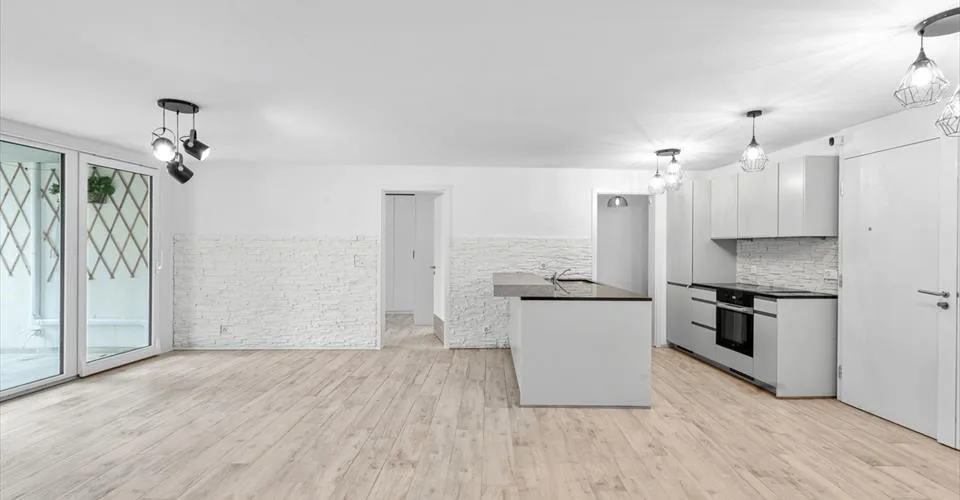 Da visitare! Affascinante appartamento di 4 1/2 locali nel cuore di Blonay. – foto 5 di 25