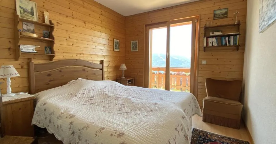 Superbe duplex avec jardin, panorama dégagé et garage, un atout indéniable – photo 9 sur 26