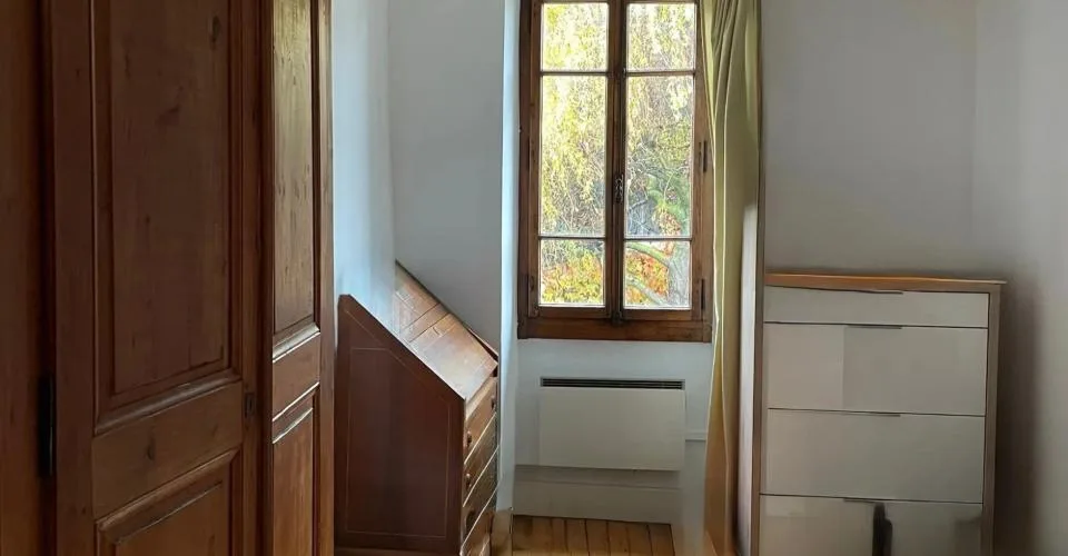 🏡 Charmante maison de village 210 m² – 8 pièces au cœur du vignoble 🍇 (Satigny, Genève) – foto 2 di 9