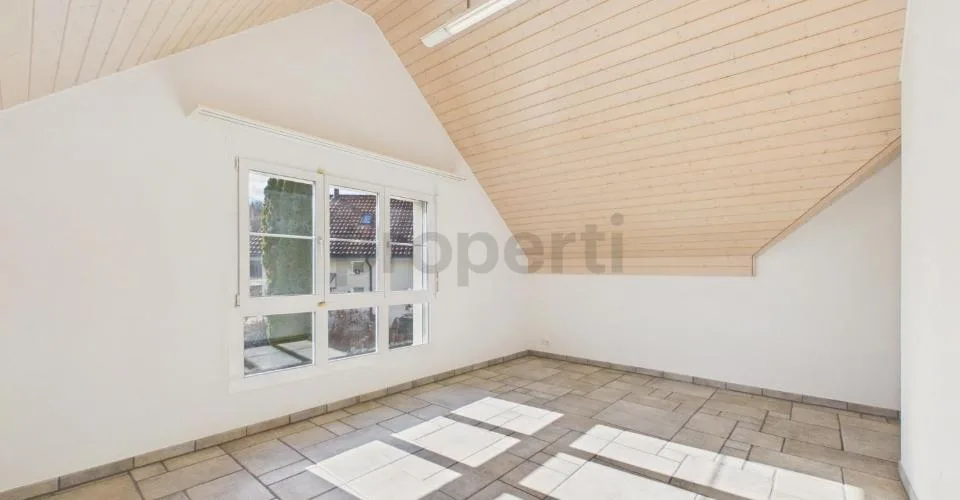 Modernes freistehendes 5.5-Zimmer-Einfamilienhaus mit Doppelgarage und zwei E-Ladestationen in Lindau