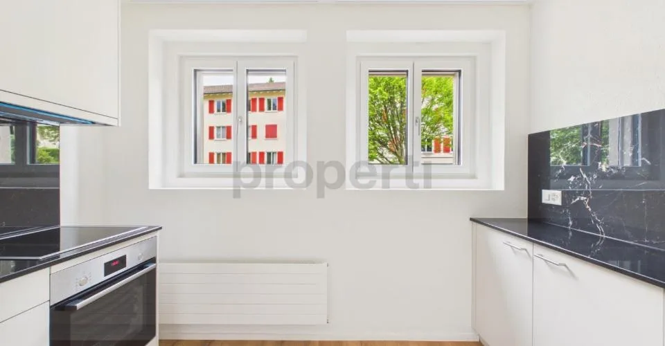 Hochwertig sanierte 3.5-Zimmer-Wohnung im Erstbezug