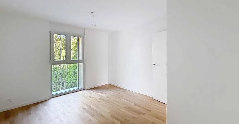 APPARTEMENT 4.5 PIÈCES — EN ACHAT-LOCATION