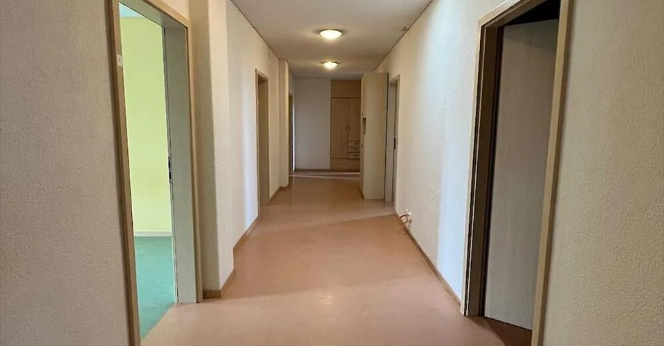 Grosse 5.5-Zimmerwohnung in Montet