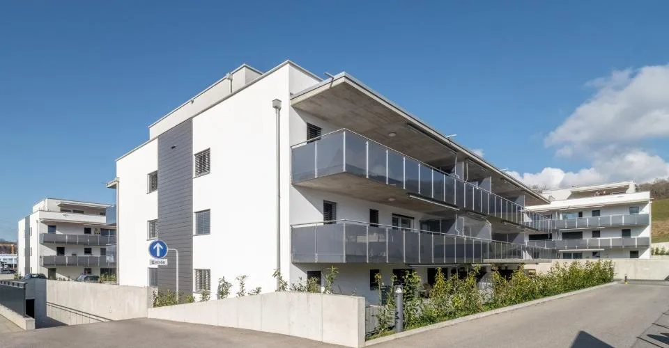 Appartement de 3.5 pièces au 2ème étage – Foto 2 von 9