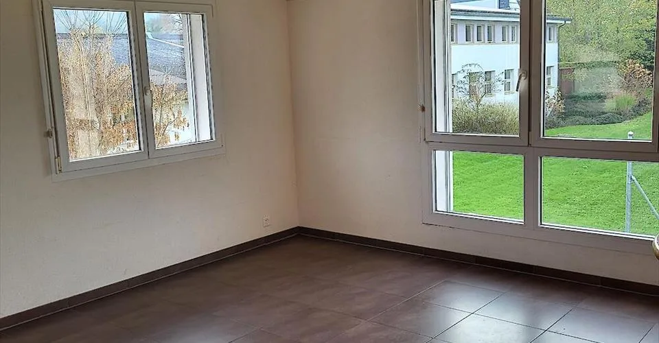 5.5 Zimmerwohnung im 1.Stock in Montets