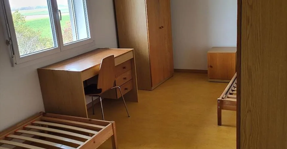 5.5 Zimmerwohnung im 1.Stock in Montets