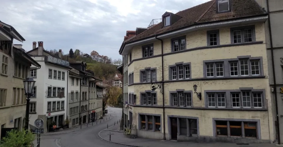 Magnifique appartement de 3,5 pièces - Neuveville 52 - Fribourg