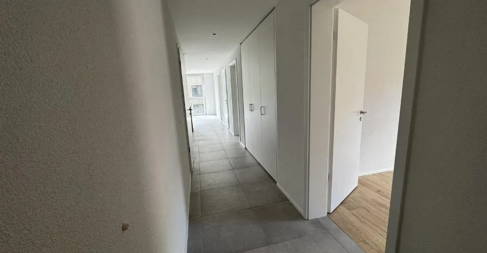 05682 - Appart. 4½ PCES - IMP. CHAMP-RIOND 22 - MATRAN