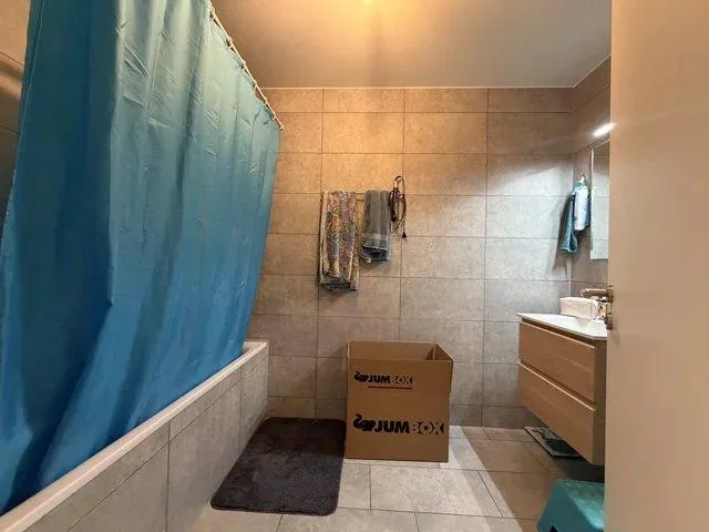 Bel appartement de 4.5 pièces au rez-de-chaussée avec jardin privatif