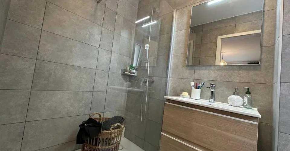 Appartement de 4.5 pièces au rez-de-chaussée