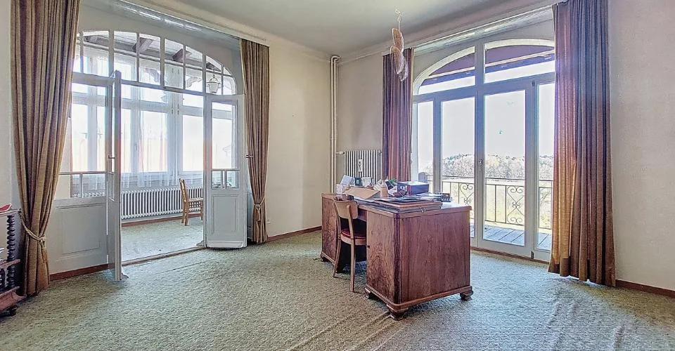 Propriété de 14 pces à St-Ours - FR, à quelques minutes de Fribourg