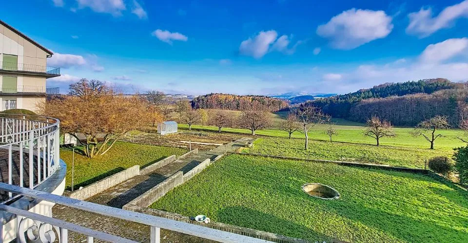 Propriété de 14 pces à St-Ours - FR, à quelques minutes de Fribourg