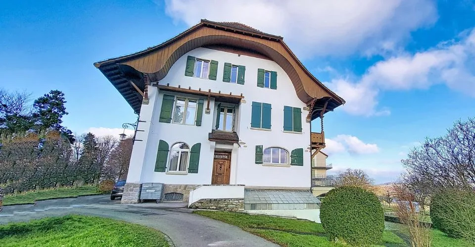 Propriété de 14 pces à St-Ours - FR, à quelques minutes de Fribourg
