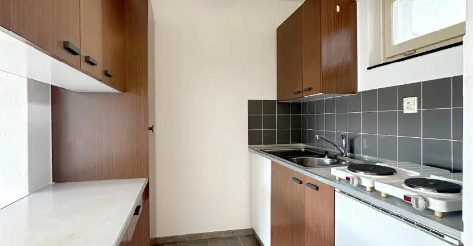 Joli appartement pour célibataire dans un quartier calme
