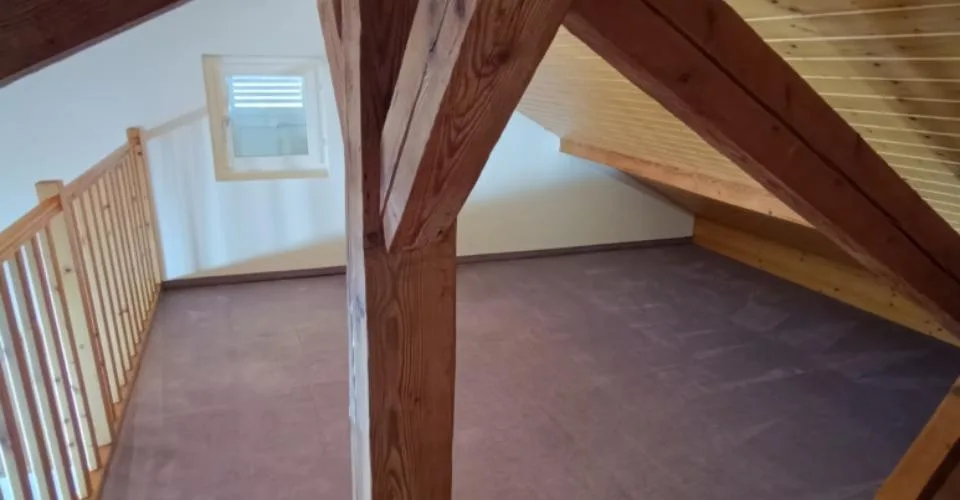 Spacieux appartement de 3.5 pièces (~95 m²) à Jouxtens-Mézery