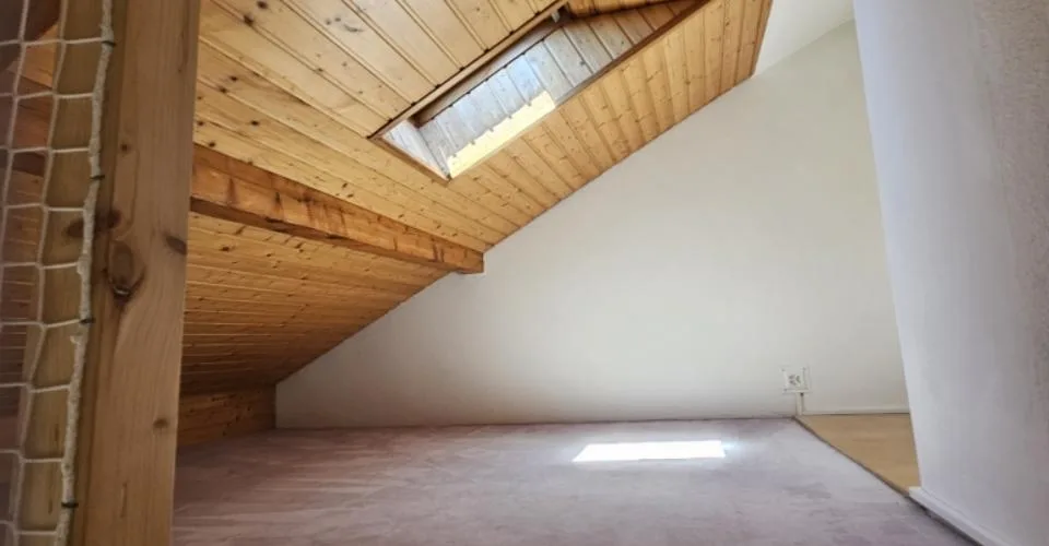 Spacieux appartement de 3.5 pièces (~95 m²) à Jouxtens-Mézery