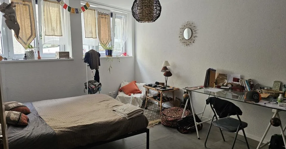 Logement de 3.5 pièces de 125 m2, esprit loft, de plain-pied