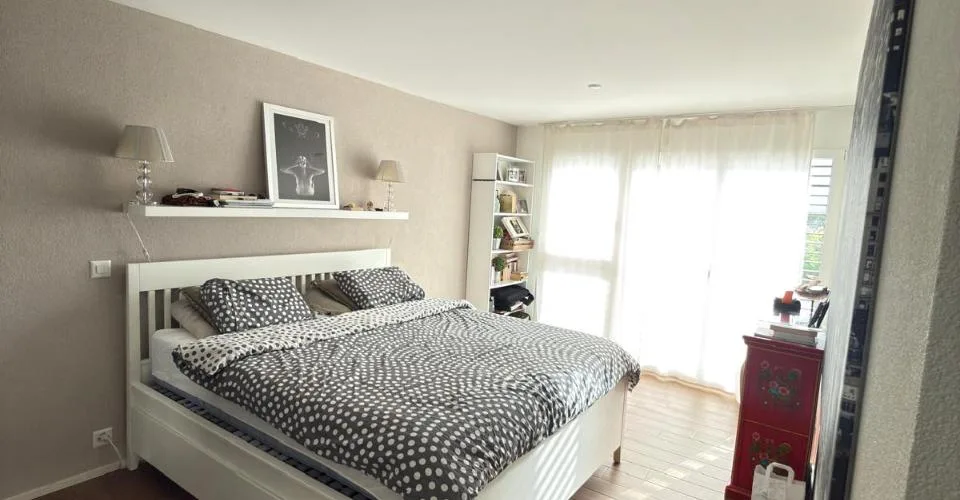EXTRAORDINARY 3 BEDROOMS LAUSANNE