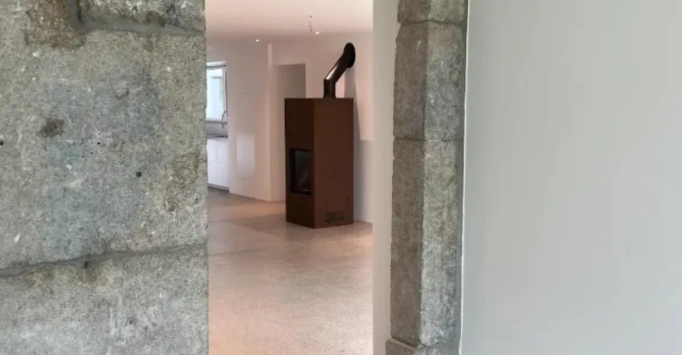 Ferme rénovée à proximité de La Côte International School (LCIS) – Maison familiale de 300 m² avec grand jardin