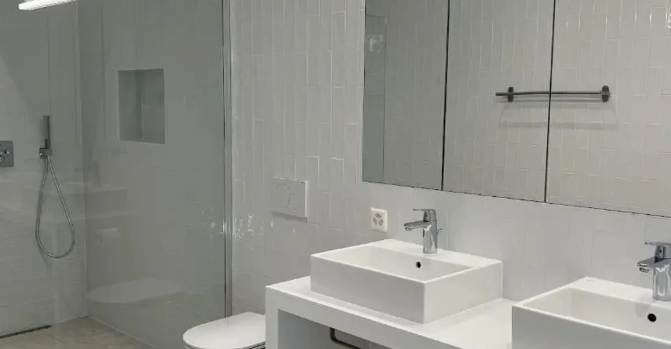 Ferme rénovée à proximité de La Côte International School (LCIS) – Maison familiale de 300 m² avec grand jardin