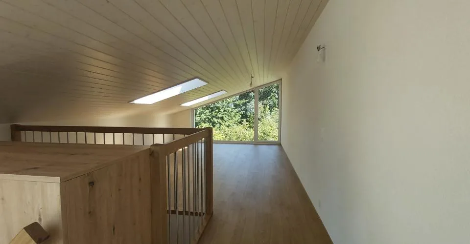 Grand studio en duplex de bon standing avec terrasse