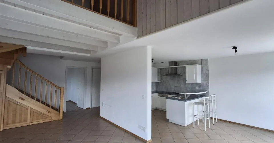 Charmant duplex avec terrasse et vue sur le lac