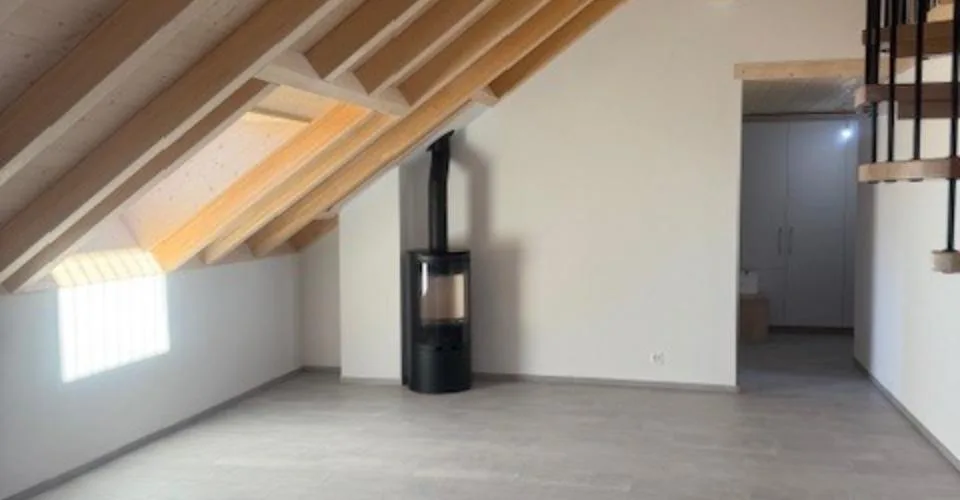 2 magnifiques logements à louer dans une ferme rénovée à Vuarrens