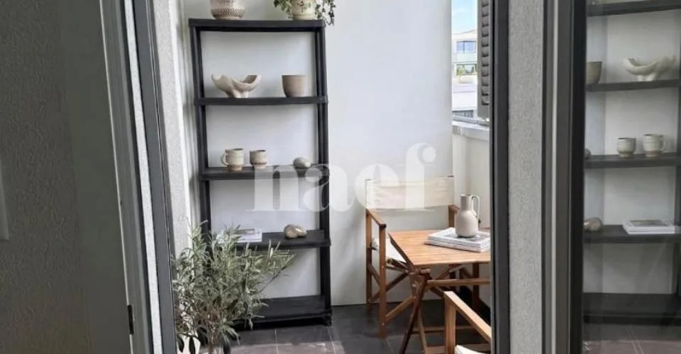 Bel appartement de 2.5 pièces au 5ème étage avec balcon