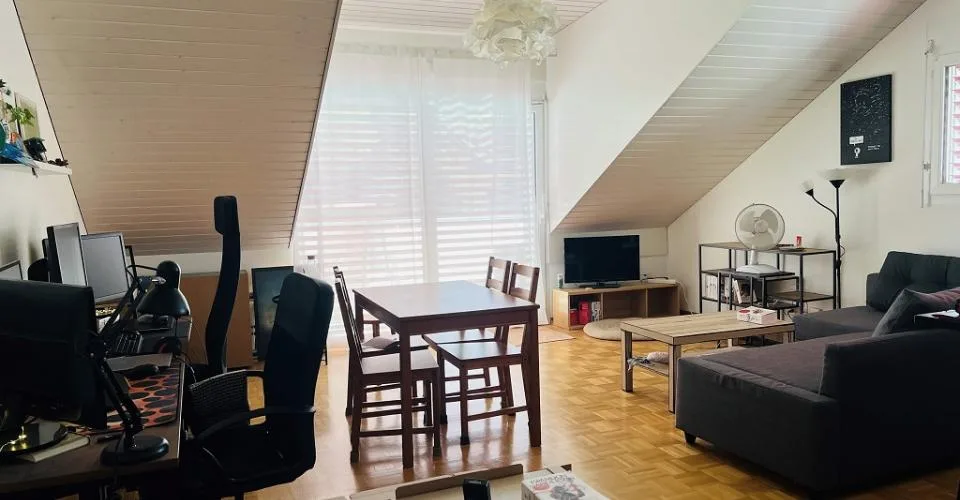Dans un immeuble moderne, à louer appartement de 3.5 pièces au 2ème étage