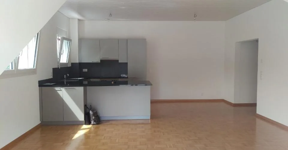 Dans un immeuble moderne, à louer appartement de 3.5 pièces au 2ème étage