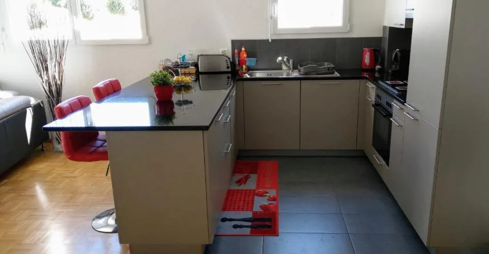 Dans un immeuble moderne, à louer appartement de 3.5 pièces au 2ème étage