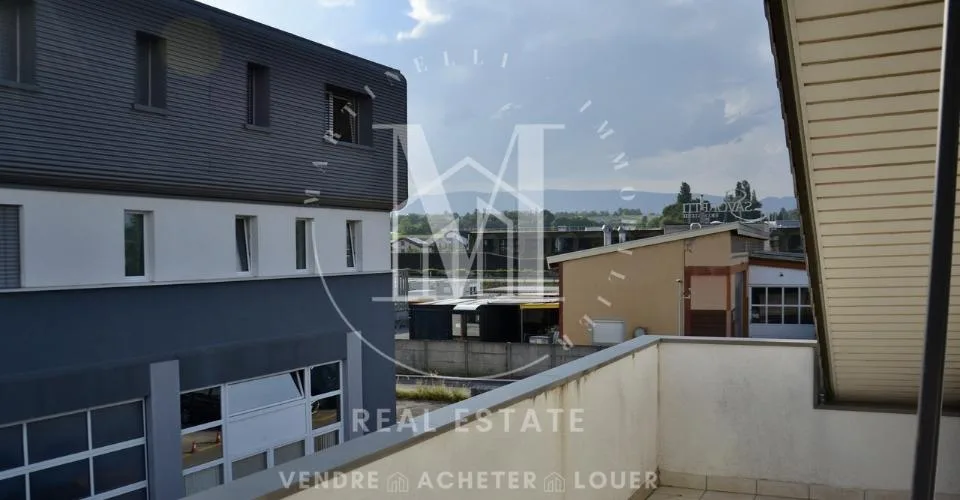 3 pièces lumineux au dernier étage
