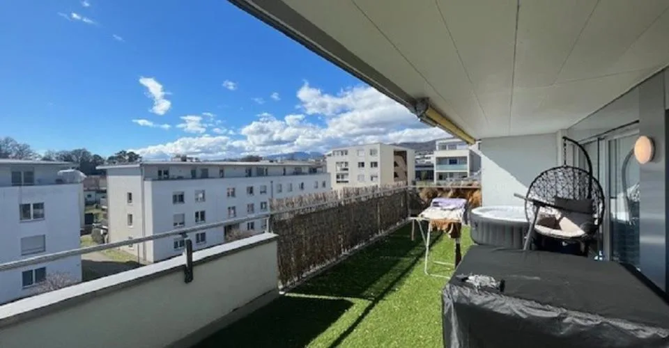 Bel appartement de 3 pièces dans les combles