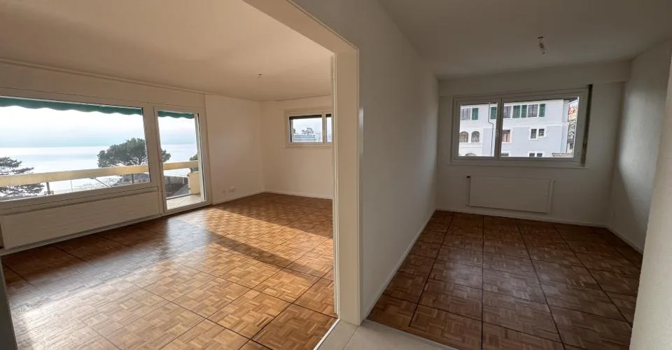 Bel appartement rénové avec belle vue sur le lac proche du centre de La Tour-de-Peilz