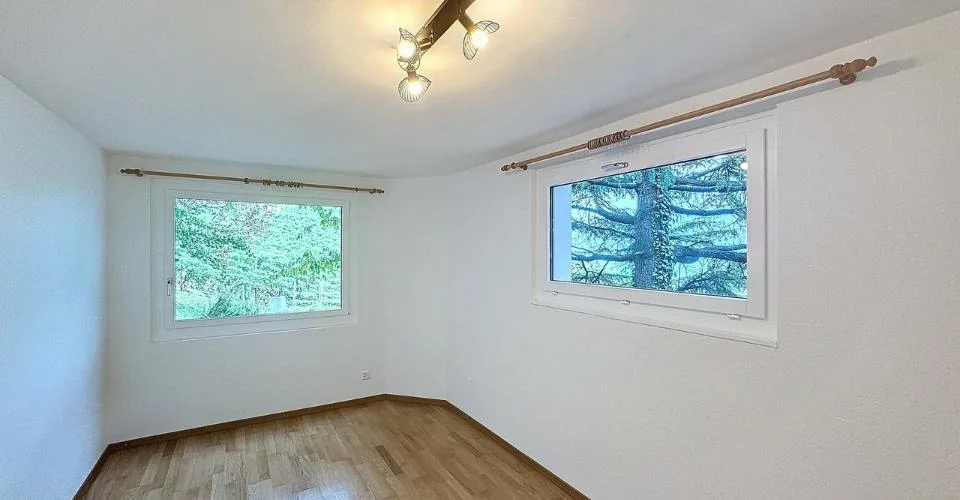 Situation unique - Magnifique villa rénovée avec jardin et vue lac