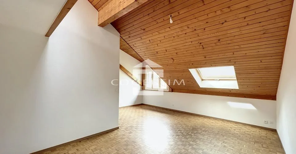 Magnifique appartement de 3.5 pièces de 123m2 au 2ème étage à Bussigny