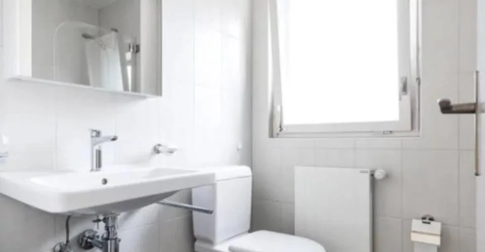 Superbe appartement meublé au bord de l'eau, au centre de Montreux – Foto 7 von 13