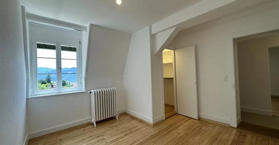 Appartement de 3 pièces aux combles