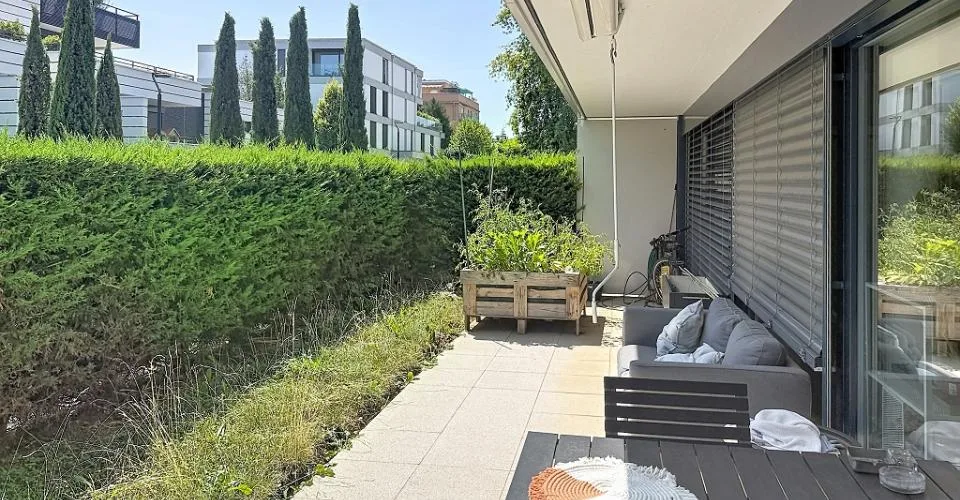 Sublime appartement de 2.5 pièces avec jardin à Nyon