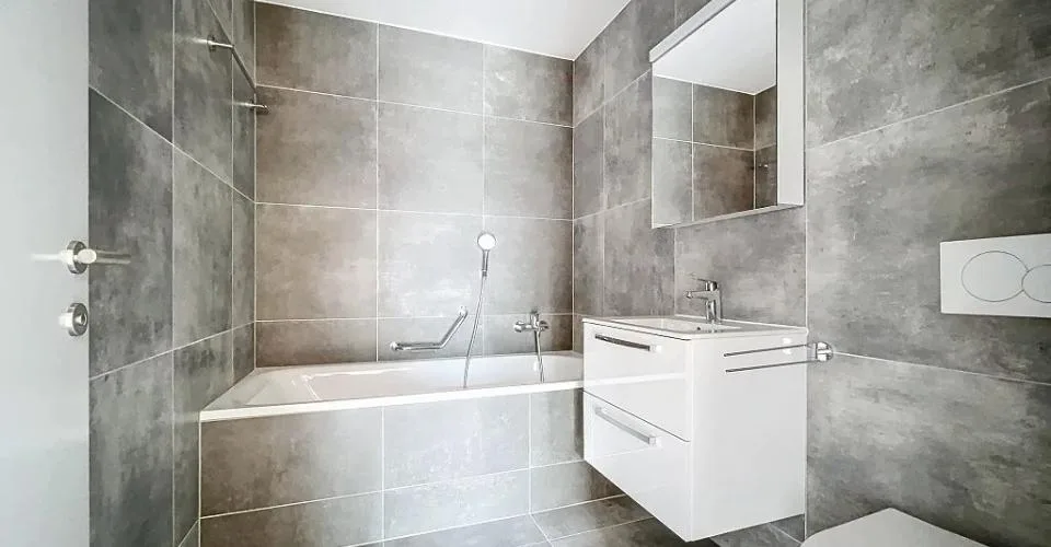A louer bel appartement de 3.5 pièces d'environ 71m2 situé au 2ème éta