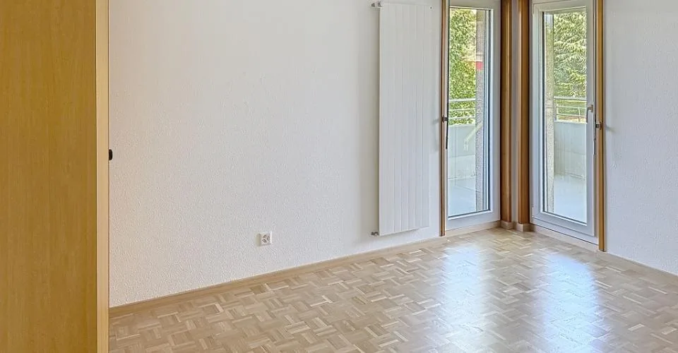 Appartement de 4.5 pièces rénové à Mont-sur-Rolle