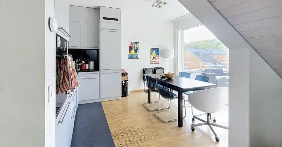 Bel appartement de 3.5 pièces à Epalinges proche de toutes commodités ! – Foto 2 von 9
